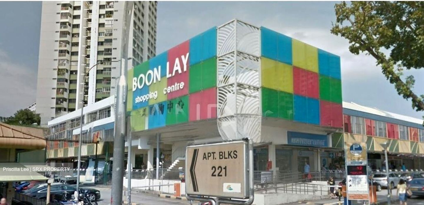 Boon Lay Shopping Centre (D22), Shop House #522472791